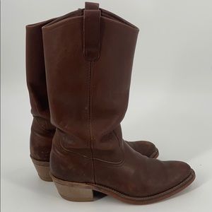 Women’s brown red wing shoes cowgirl boots